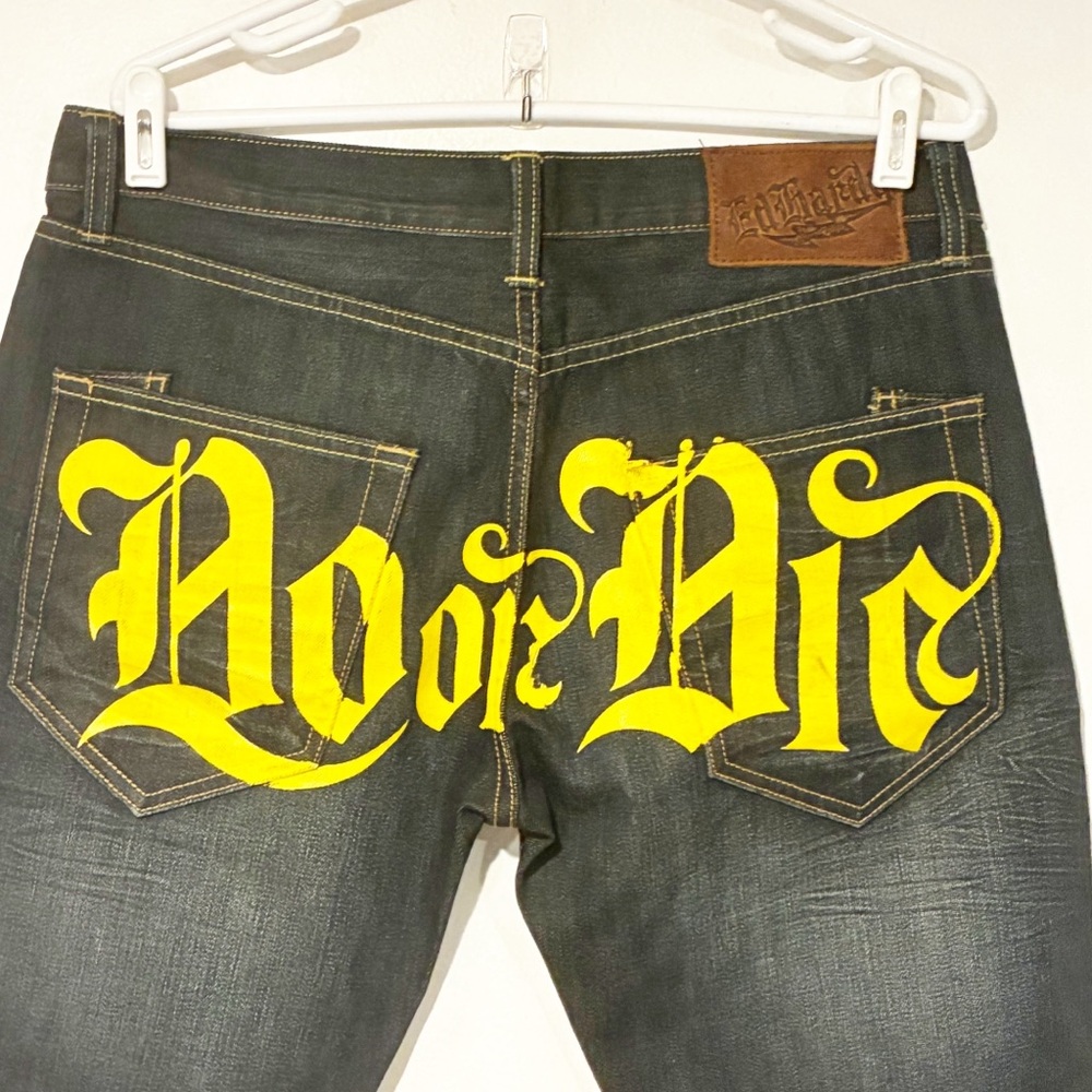 Ed Hardy by Christian Audigier Men’s 33x32 Jeans Do Or Die‎ Button Fly Wide - Picture 3 of 7